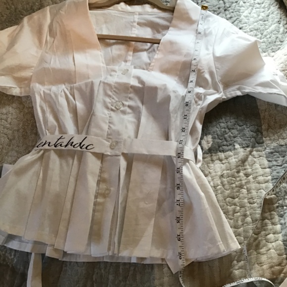 3for $30 Callie Lives White pleated short sleeve blouse - Picture 10 of 12
